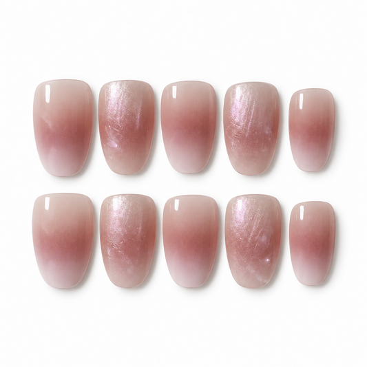 Voile de Rose — faux ongles lenser sur fond blanc
